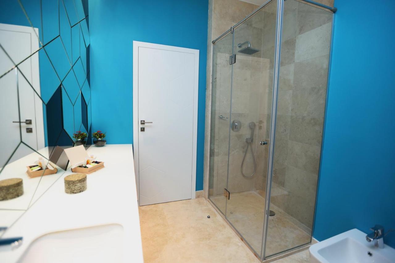 Valentino Rooms Фокшаны Экстерьер фото